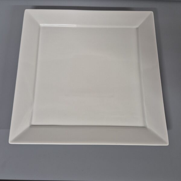 Porzellanplatte eckig <br> 24 x 24 cm