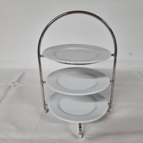 Kleine Etagere mit Teller